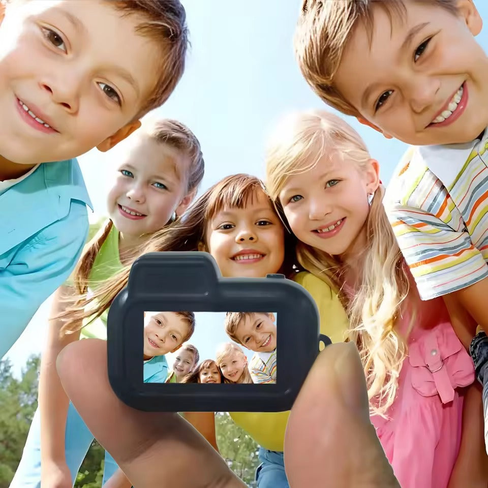 Mini Retro Keychain Camera With Filters And Memory Card 8673354252445-1