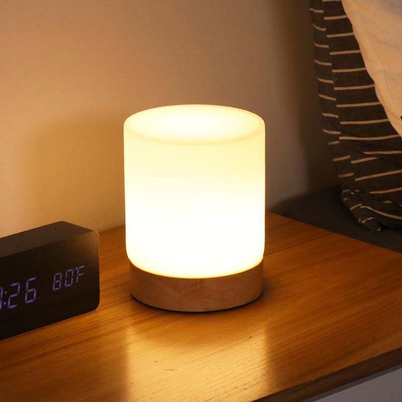 Minimalist Table Lamp with Touch Function and 360° Lighting 9961767960909-1