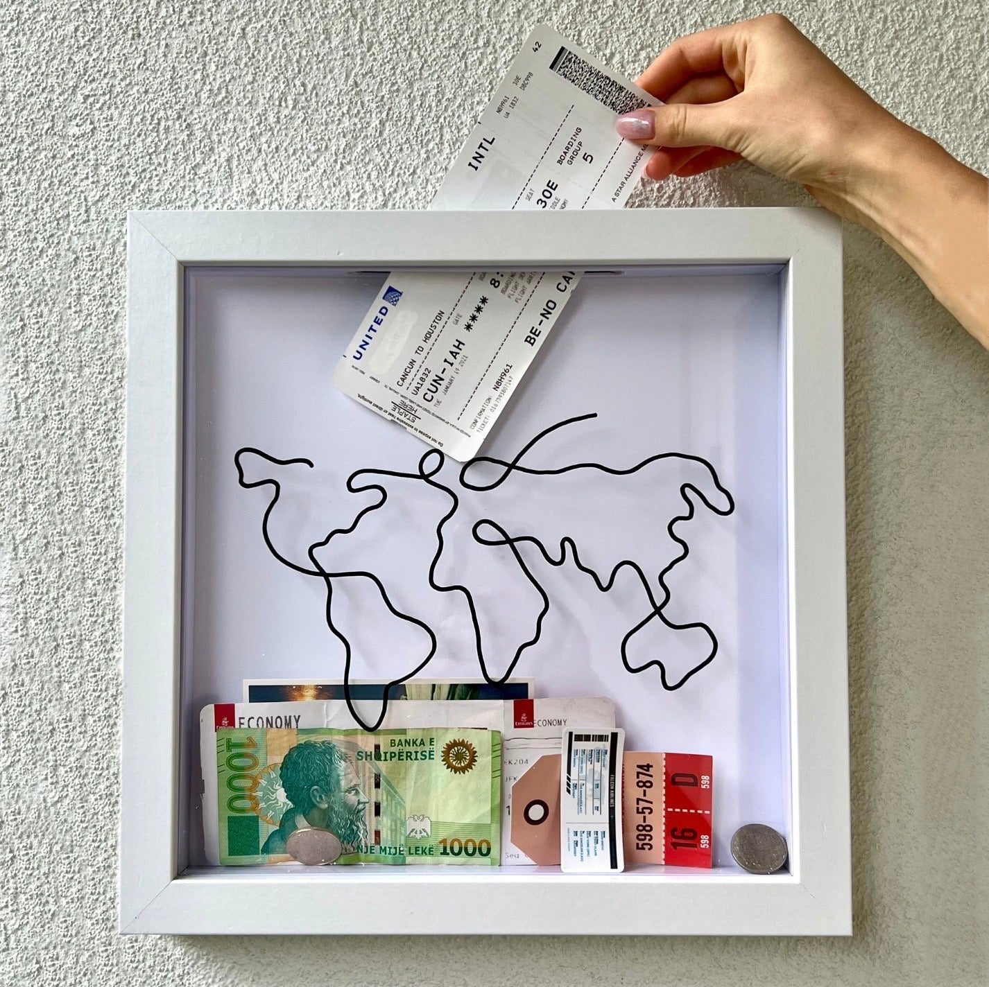 Memory Storage Display Box Preserves Travel Souvenirs And Adventure Moments 14981412192582-1