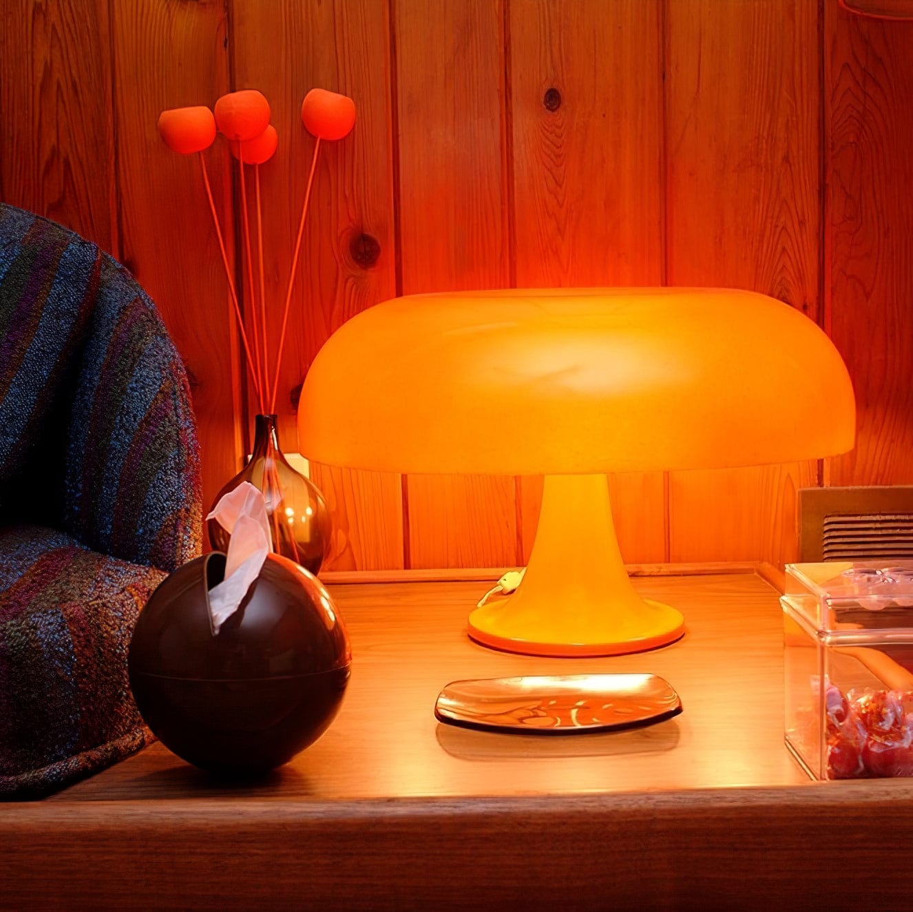 Nordic Table Lamp In The Shape of A Mushroom 9959373537613-1