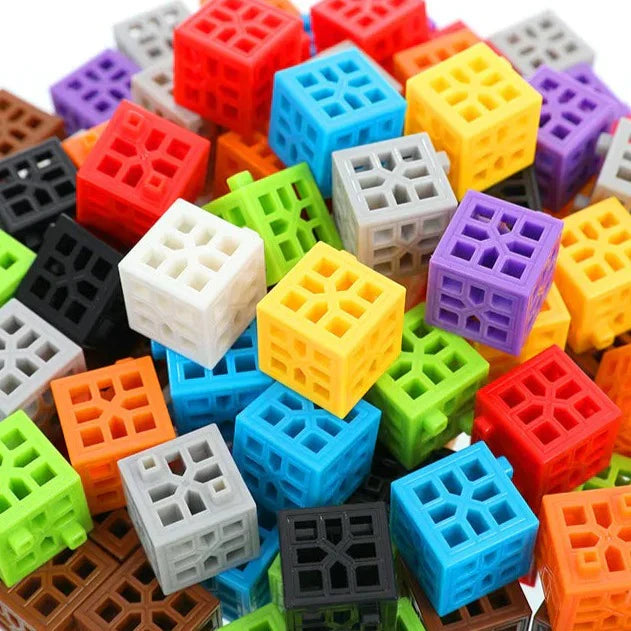 Snap & Build Cubes