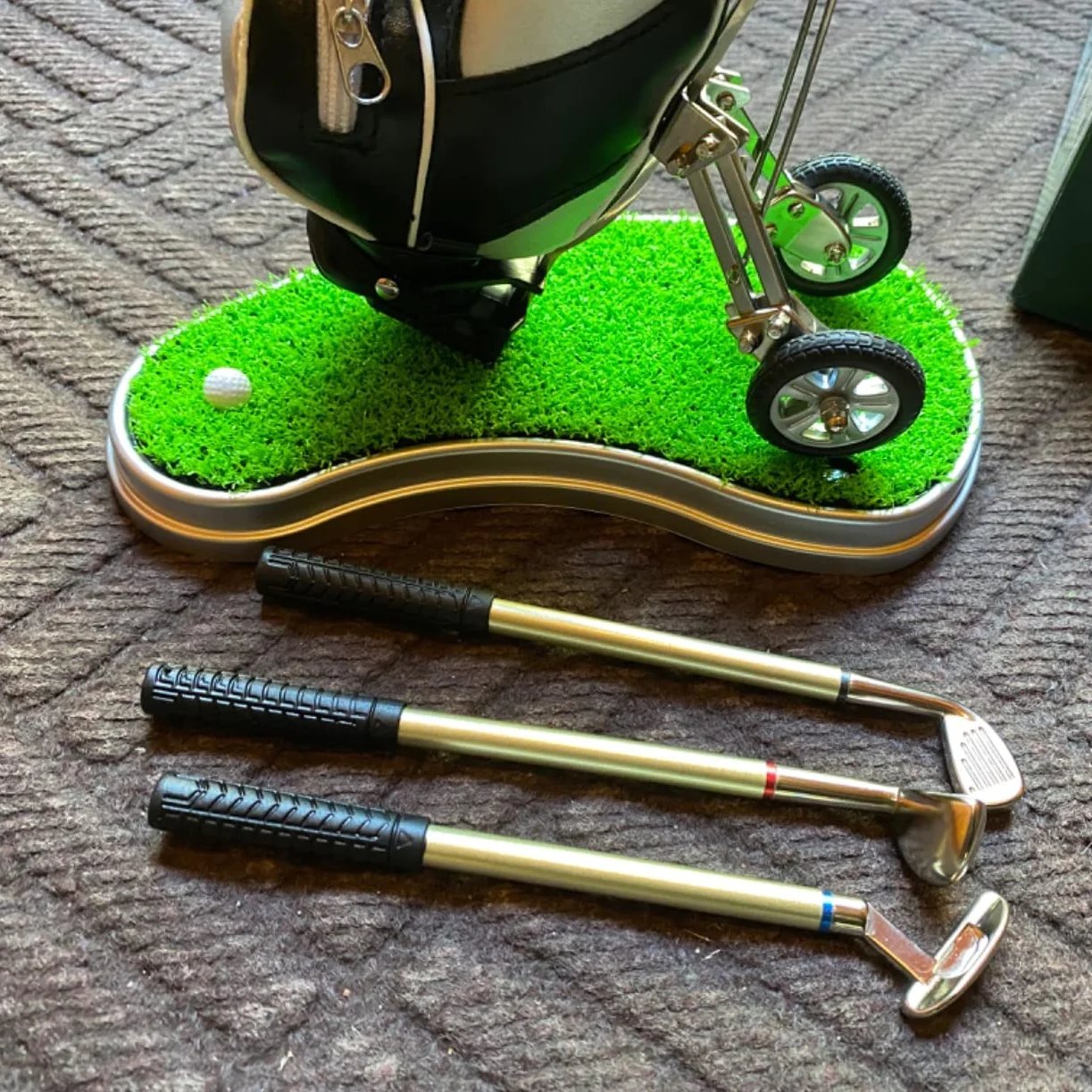 Mini Golf Pens Holder with Pen 8862492524825-1