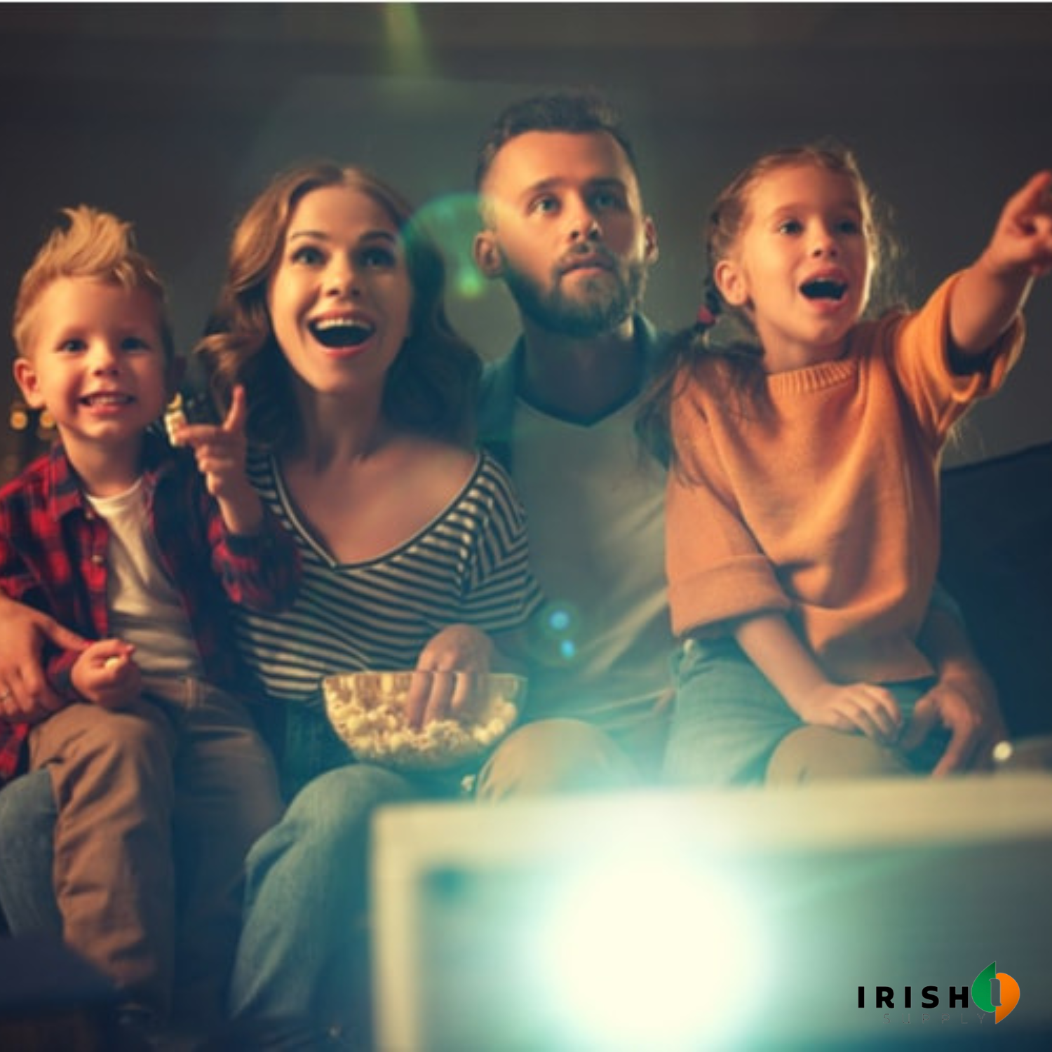 Full HD 1080P Portable Mini Projector for Home & Outdoor Cinema 8000808747291-1