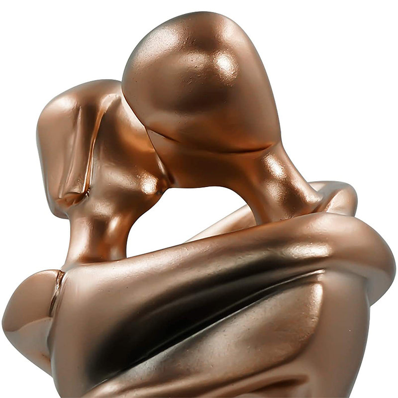 Romantic Couple Embrace Resin Statue Modern Home Decor Sculpture 8690043584814-1