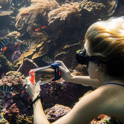 Durable Smart Waterproof Phone Case For Swimming Diving And Outdoor Sports 9020474458332-1