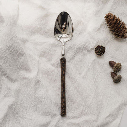 Dine Like Royalty with Unstoppable Style and Strength 11635752960268-1