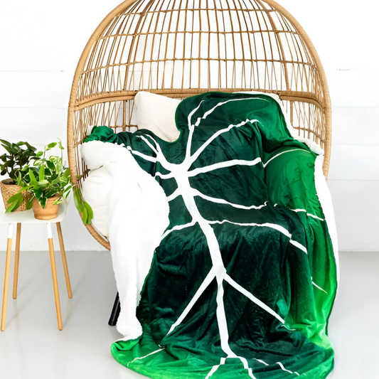 Soft Leaf Blanket Bringing Warmth and Natural Cozy Comfort 15000308646214-1
