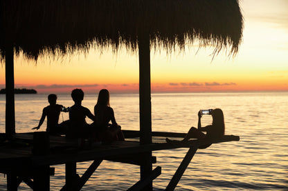 Durable Smart Waterproof Phone Case For Swimming Diving And Outdoor Sports 9020474458332-1