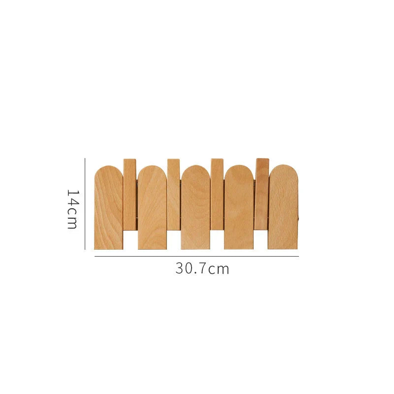 Transform Cluttered Walls into Stunning, Organized Masterpieces 11635750666508-1