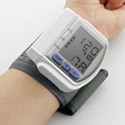 Vitalcuff – Digital Wrist Cuff For Blood Pressure And Heart Rate 10604109824264-1