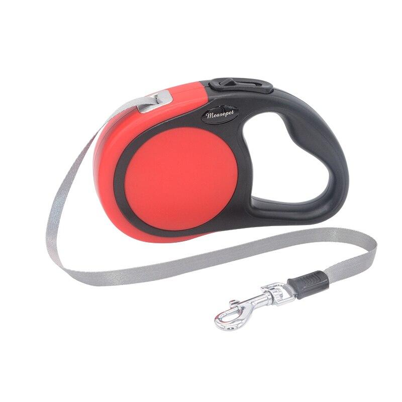 Retractable Dog Leash Provides Flexible Control Comfort Safety During Walks 14892464537926-1