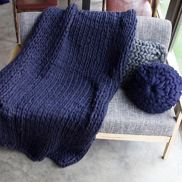 Area Hand Knitted Chunky Blanket 6041193676954-1