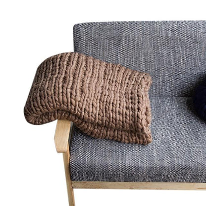 Area Hand Knitted Chunky Blanket 6041193676954-1