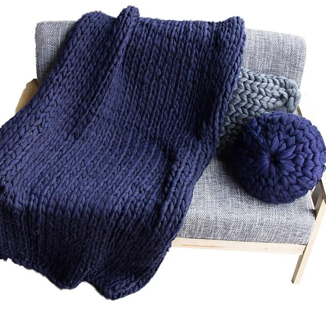 Area Hand Knitted Chunky Blanket 6041193676954-1