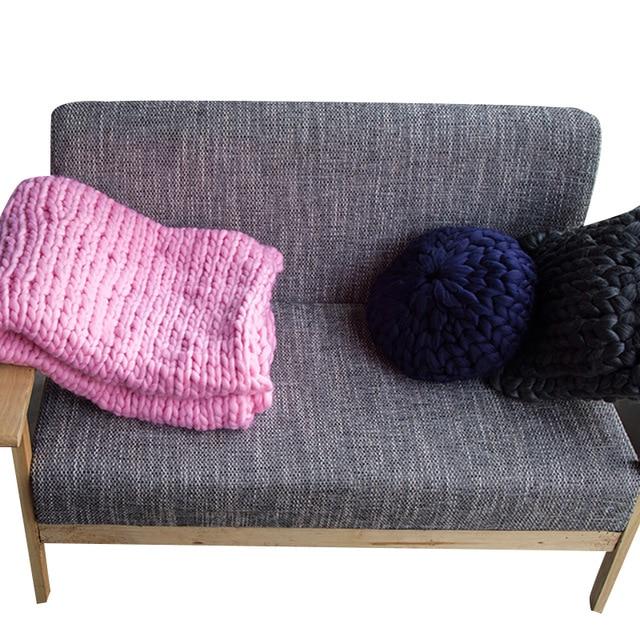 Area Hand Knitted Chunky Blanket 6041193676954-1