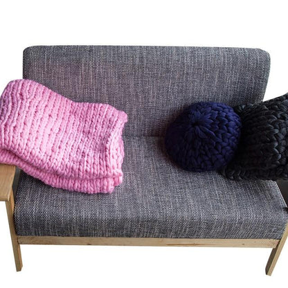 Area Hand Knitted Chunky Blanket 6041193676954-1