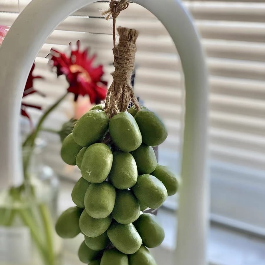 Elevate Your Shower With Silky Skin And Irresistible Grape Bliss 11685010014476-1