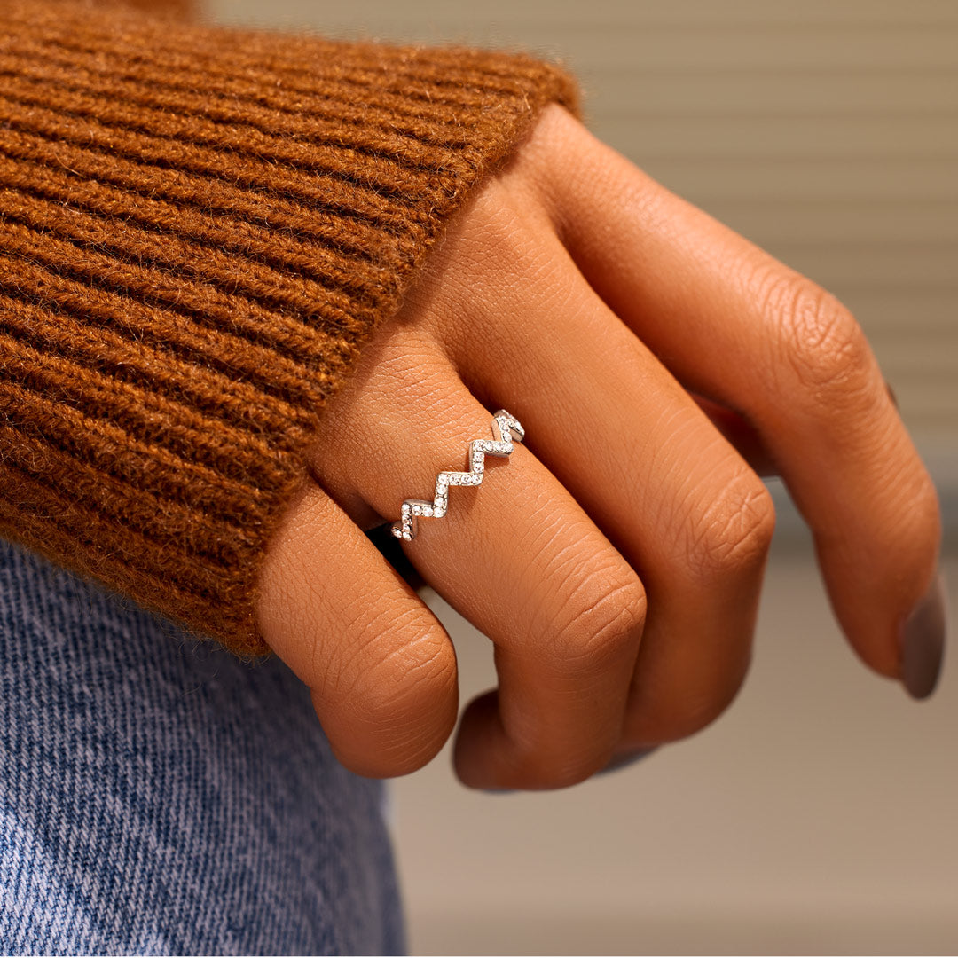 Elegant Mountain Peak Inspired Ring Symbolizing Strength And Balance 8576912883993-1