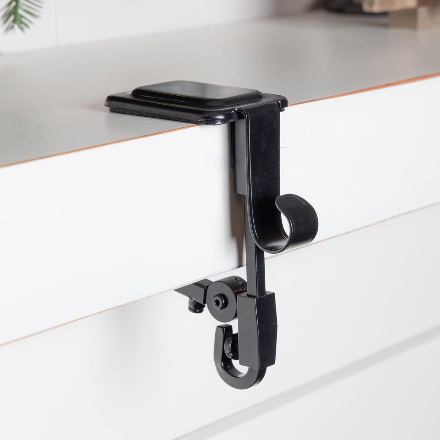 Fireplace Stocking and Garland Hanger 10004131938585-1