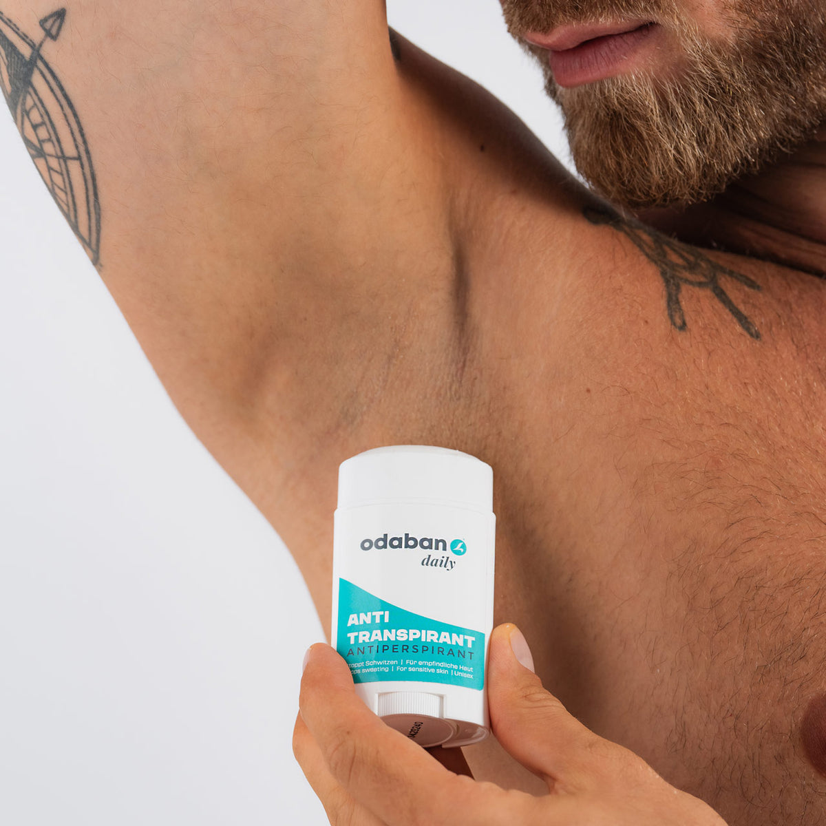 Gentle Antiperspirant Spray for Long-Lasting Sweat and Odor Protection 15059297468742-1