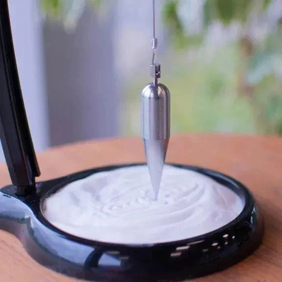 Desktop Pendulum Wave Sculpture Demonstrates Earth Rotation Through Mesmerizing Motion 14951916831046-1