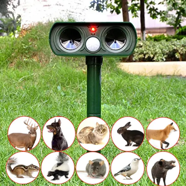 Solar Power Ultrasonic Animal Pest Repeller Infrared Sensor Waterproof Animal Deterrent