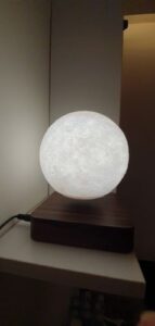 Lunamen - Magnetic Levitating Moon Lamp photo review