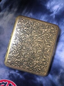 Retro Pure Copper Hand-Carved Cigarette Case For 20 Cigarettes Peaky Blinders photo review