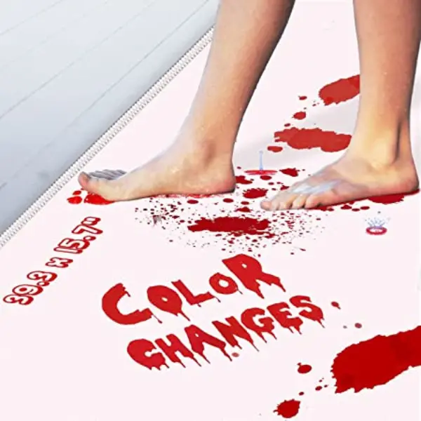 Bloody Color Changing Bath Mat4