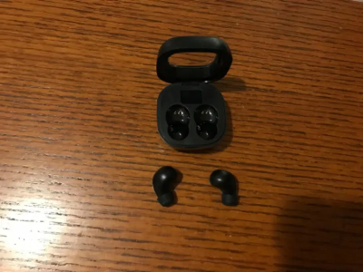 TWS Bluetooth 5.3 Earbuds, Noise-Cancelling Touch Controls photo review