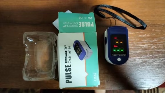 Portable Fingertip Pulse Oximeter and Heart Rate Monitor - Pack of 2 photo review