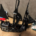 875 Pcs Pirates Of The Caribbean Building Blocks - The Black Pearl ( 6 Figures) photo review