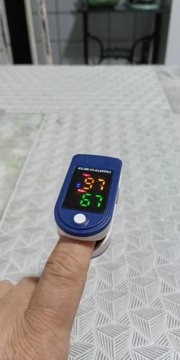 Portable Fingertip Pulse Oximeter and Heart Rate Monitor - Pack of 2 photo review