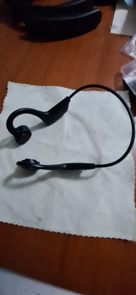 Bluetooth Wireless Bone Conduction Headset - Waterproof Sport Open Earbuds photo review