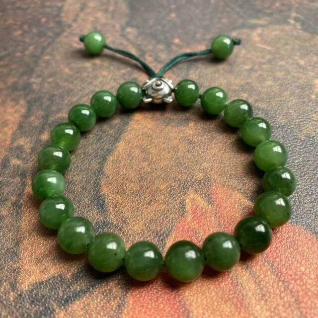 Natural Jade Beaded Bracelet with Adjustable Cord