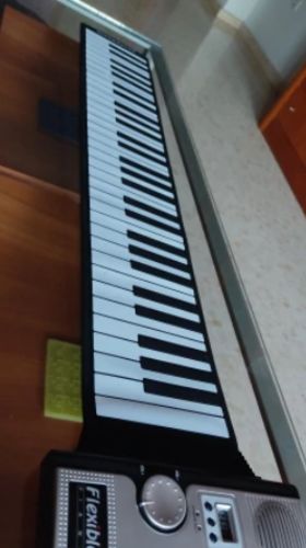 61-Key Portable Roll-Up Piano photo review